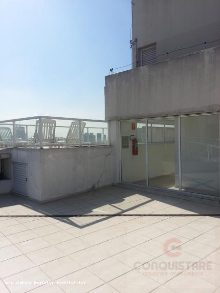 Apartamento à venda com 1 quarto, 40m² - Foto 4