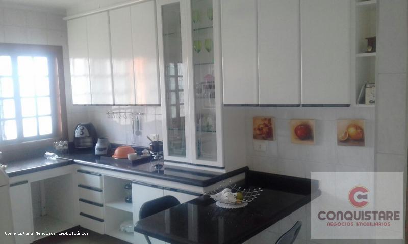 Apartamento à venda com 3 quartos, 202m² - Foto 10