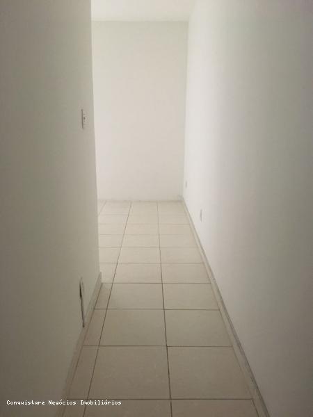 Apartamento à venda com 1 quarto, 45m² - Foto 4