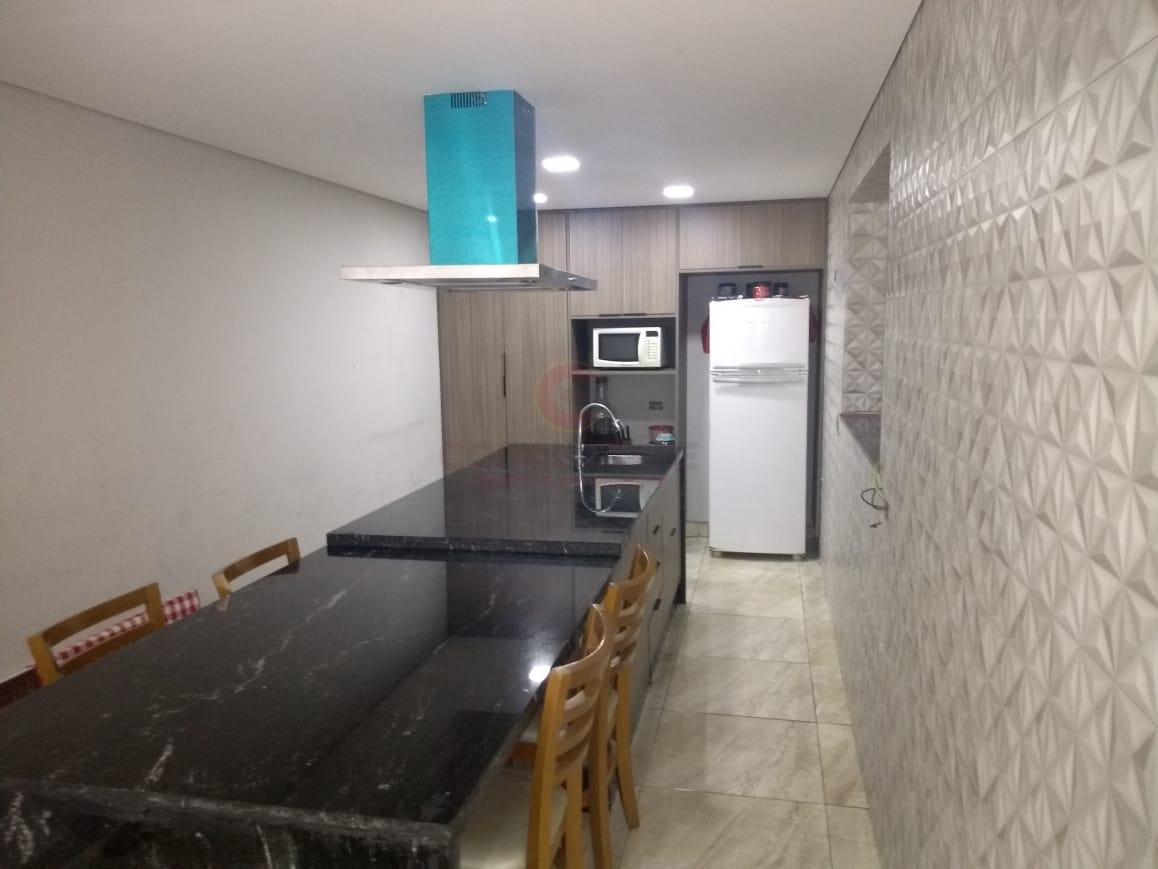 Sobrado à venda com 2 quartos, 70m² - Foto 2