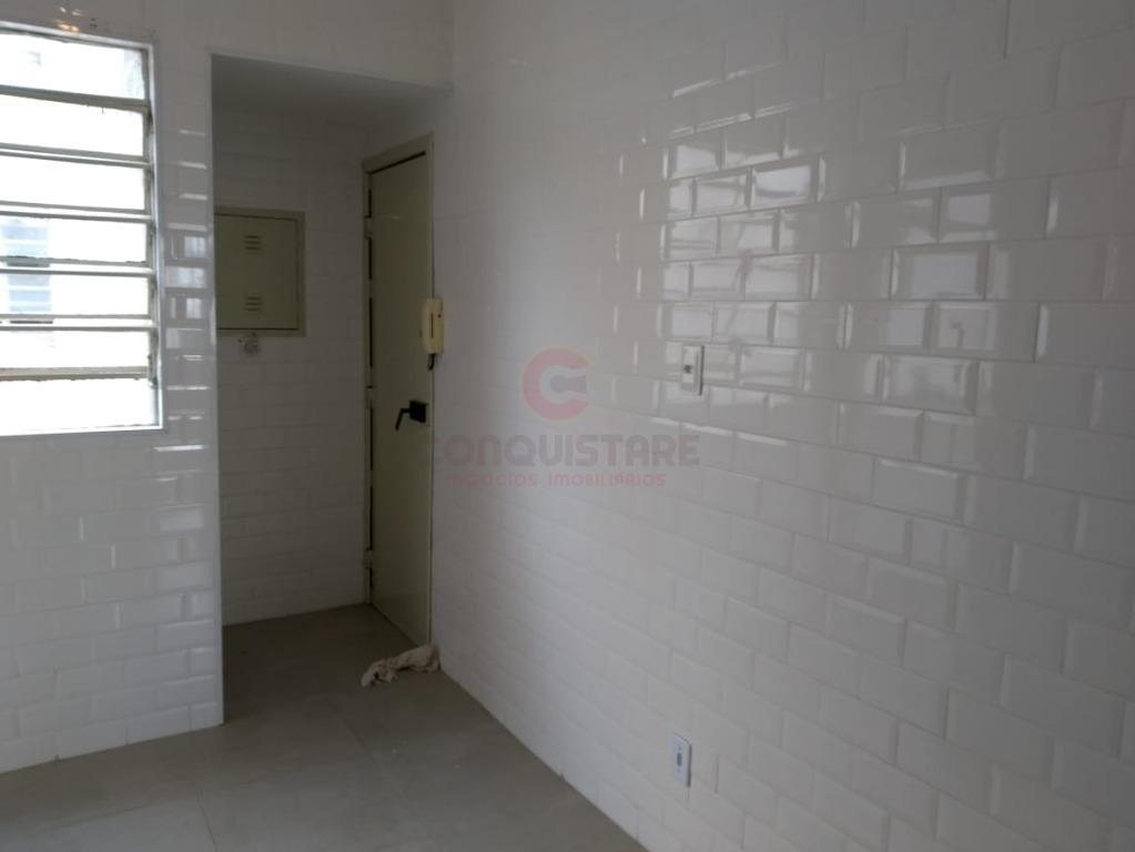 Apartamento para alugar com 3 quartos, 80m² - Foto 6