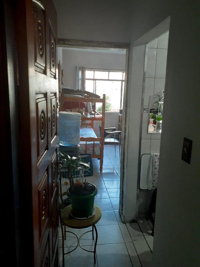 Apartamento à venda com 1 quarto, 37m² - Foto 4