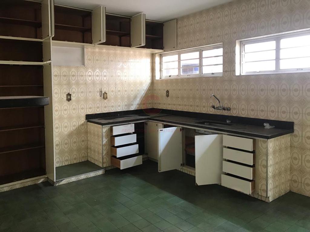 Apartamento à venda com 3 quartos, 130m² - Foto 7