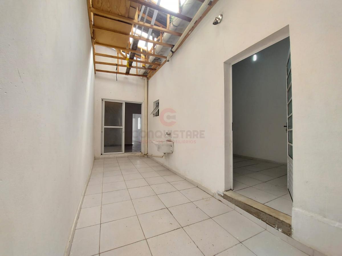 Casa à venda com 3 quartos, 136m² - Foto 7