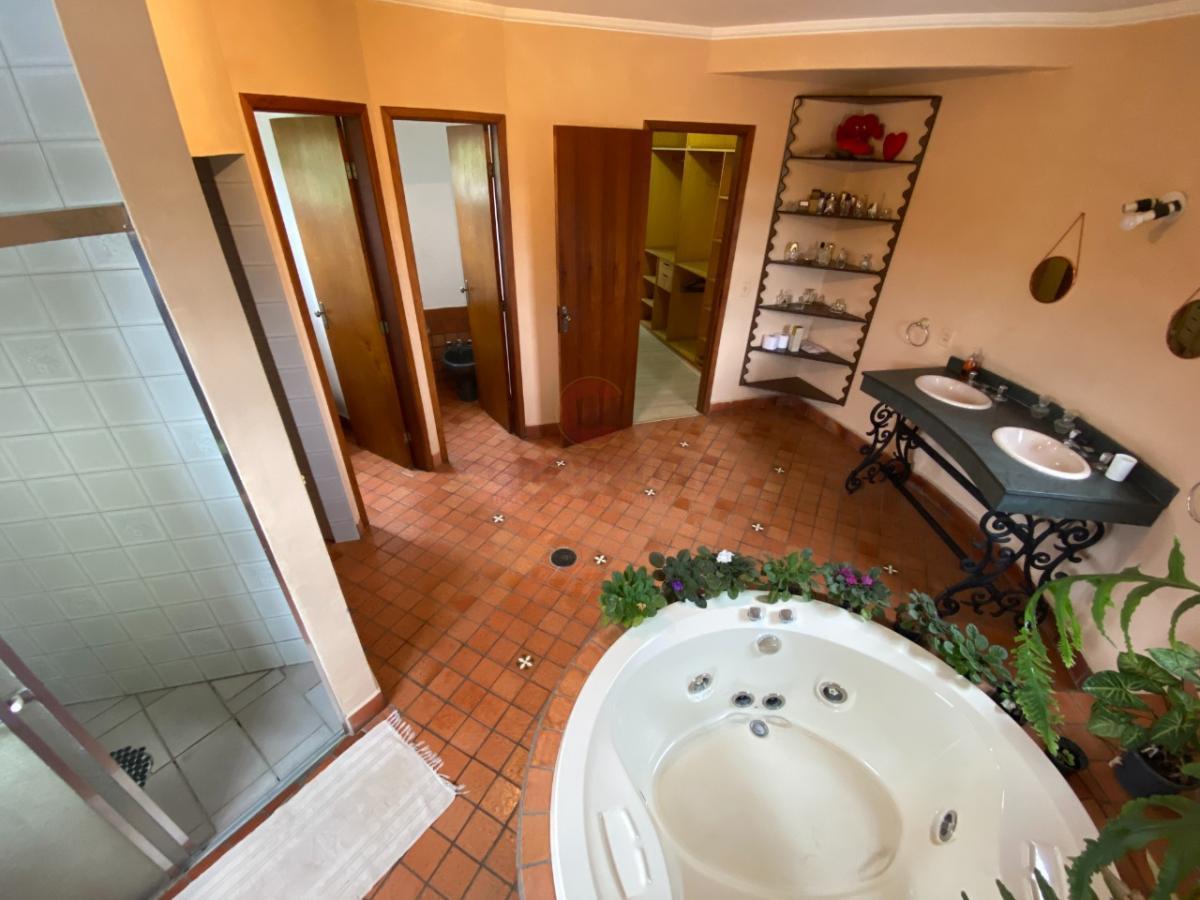 Chácara à venda com 4 quartos, 1335m² - Foto 4