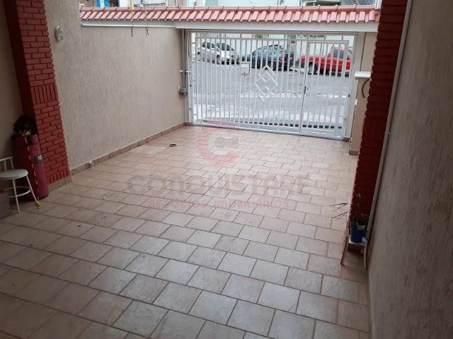 Sobrado à venda com 3 quartos, 170m² - Foto 1