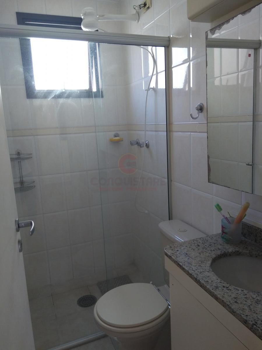 Apartamento à venda com 3 quartos, 75m² - Foto 4