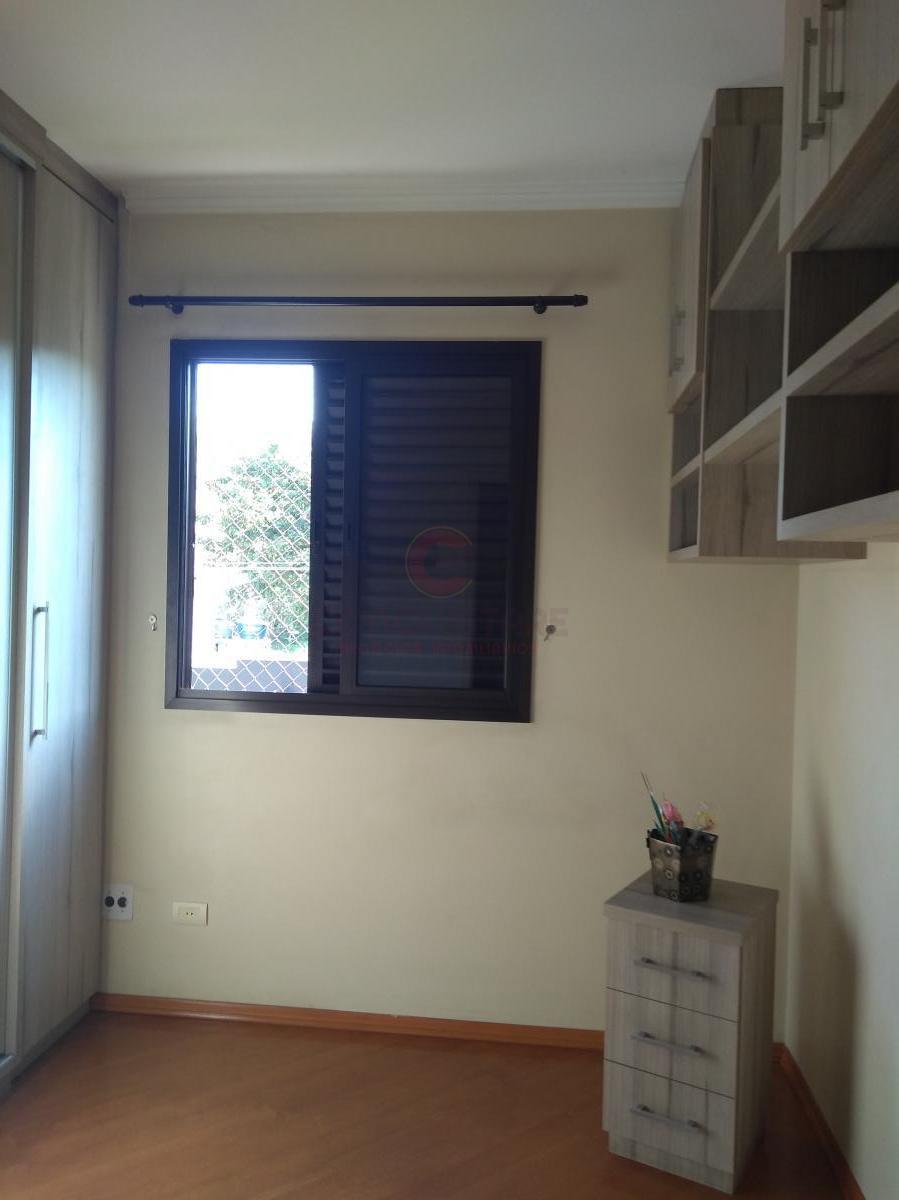 Apartamento à venda com 3 quartos, 75m² - Foto 7