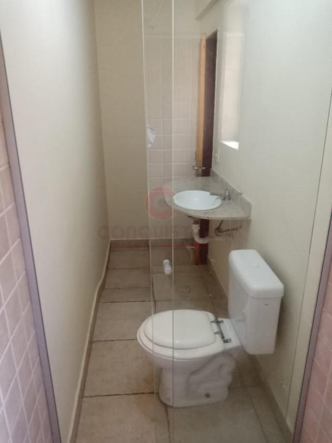 Sobrado à venda com 3 quartos, 250m² - Foto 11