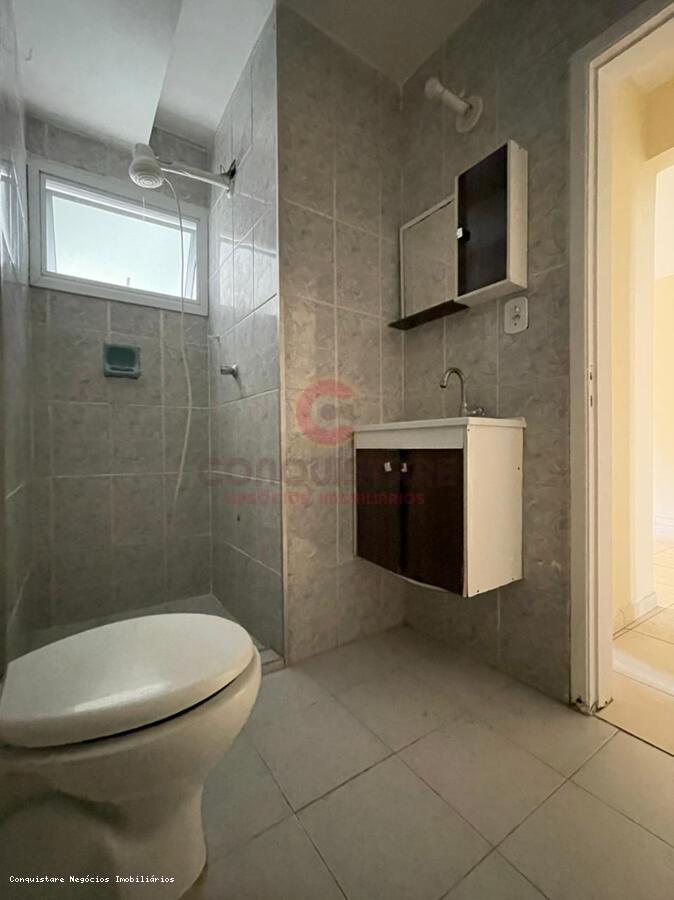 Casa à venda com 3 quartos, 150m² - Foto 4