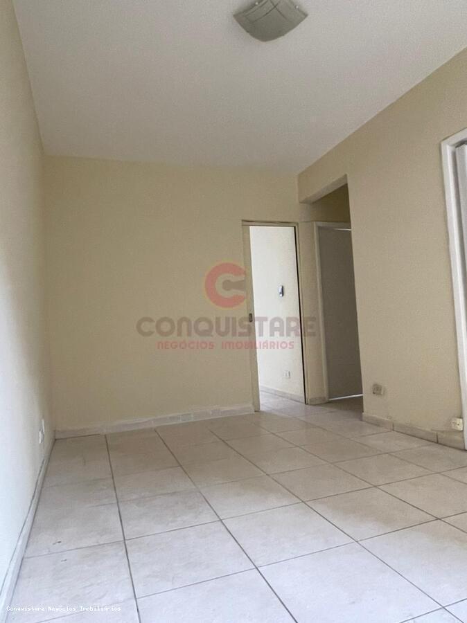 Casa à venda com 3 quartos, 150m² - Foto 7