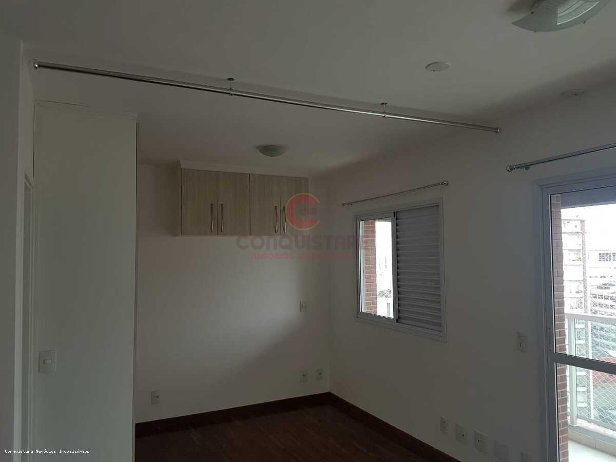 Apartamento à venda com 1 quarto, 45m² - Foto 2