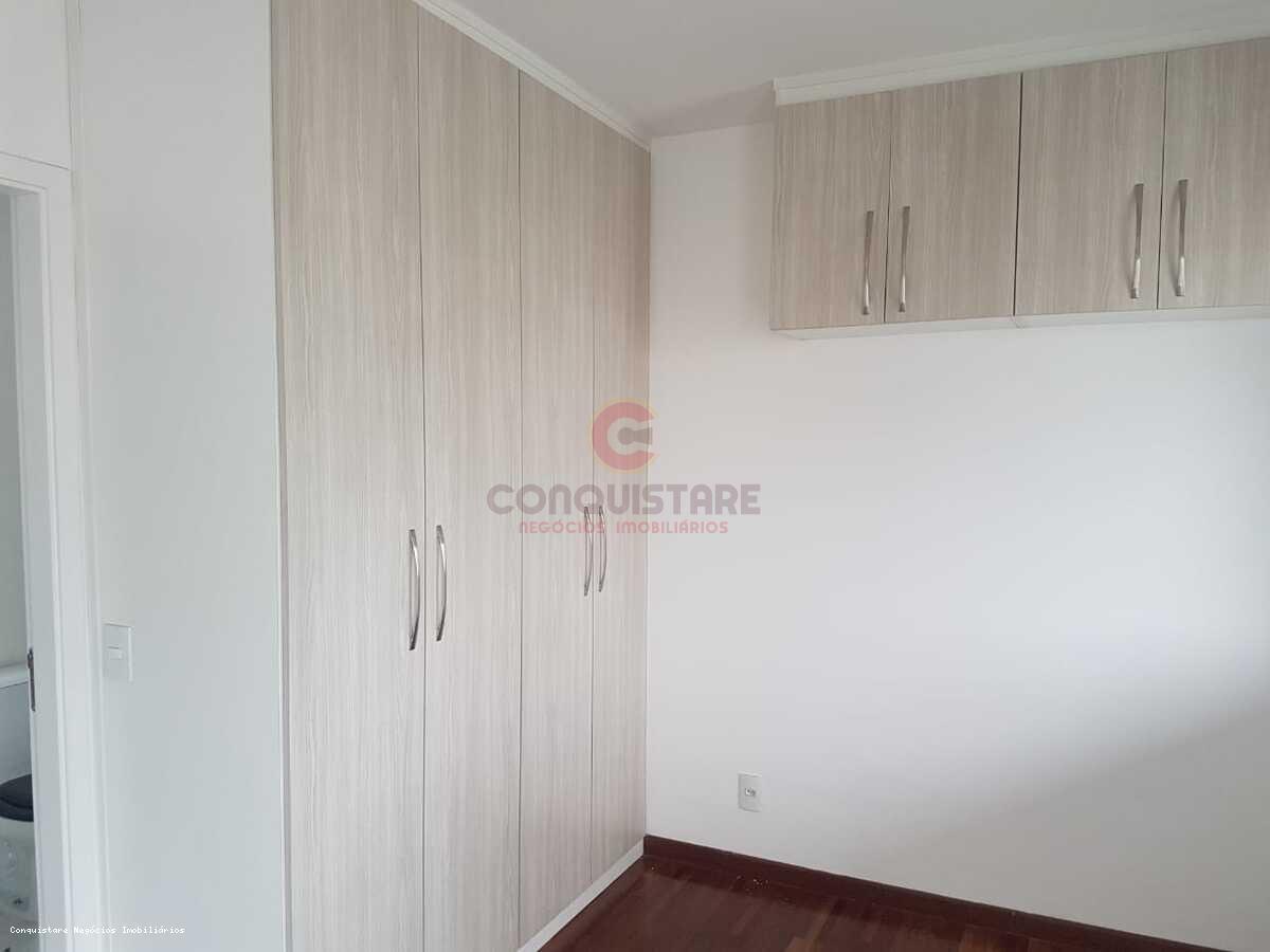 Apartamento à venda com 1 quarto, 45m² - Foto 13