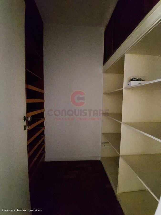 Apartamento para alugar com 3 quartos, 200m² - Foto 24