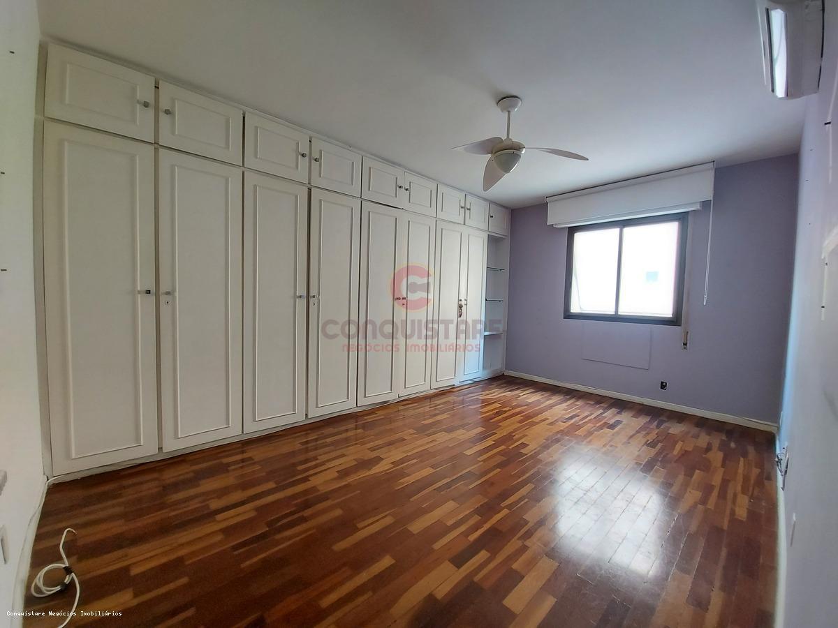 Apartamento para alugar com 3 quartos, 200m² - Foto 27