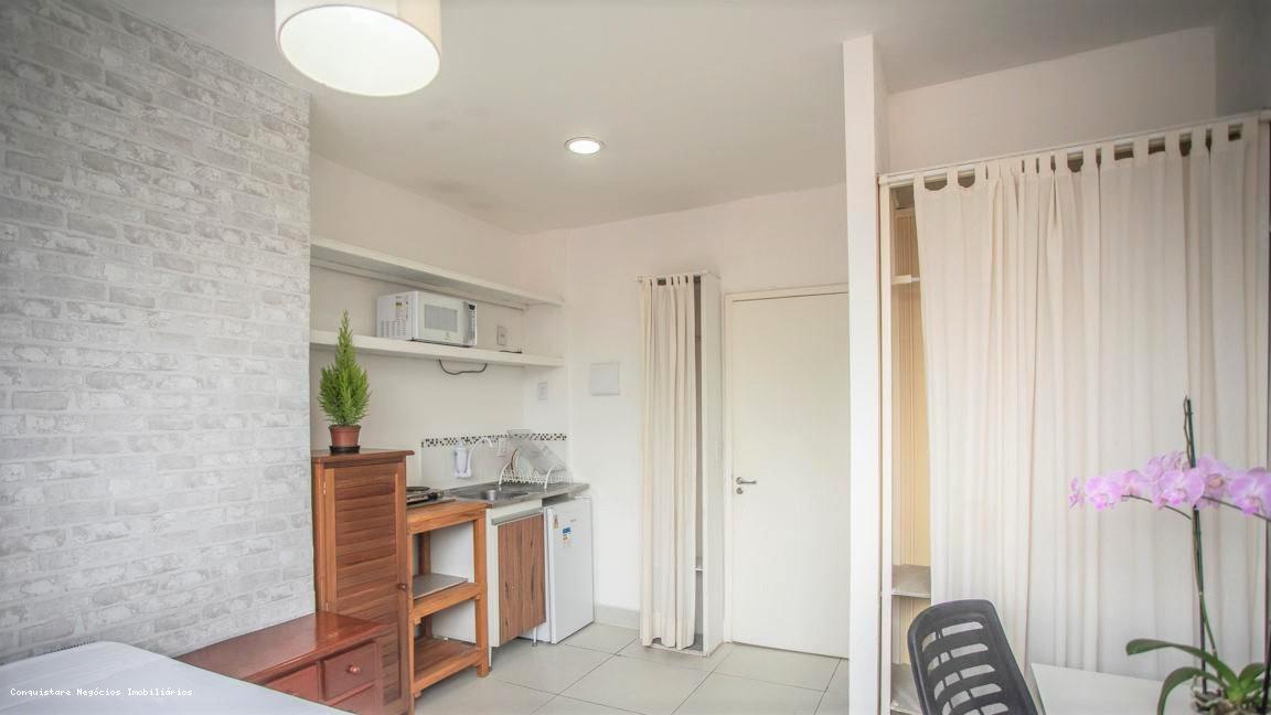 Apartamento para alugar com 1 quarto, 32m² - Foto 1