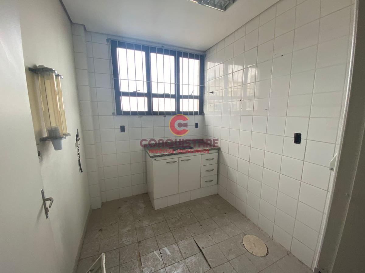 Prédio Inteiro para alugar, 650m² - Foto 4