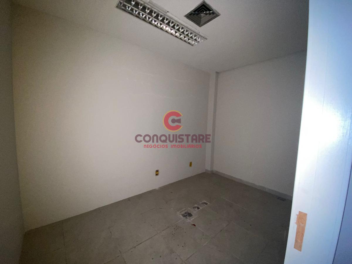 Prédio Inteiro para alugar, 650m² - Foto 6