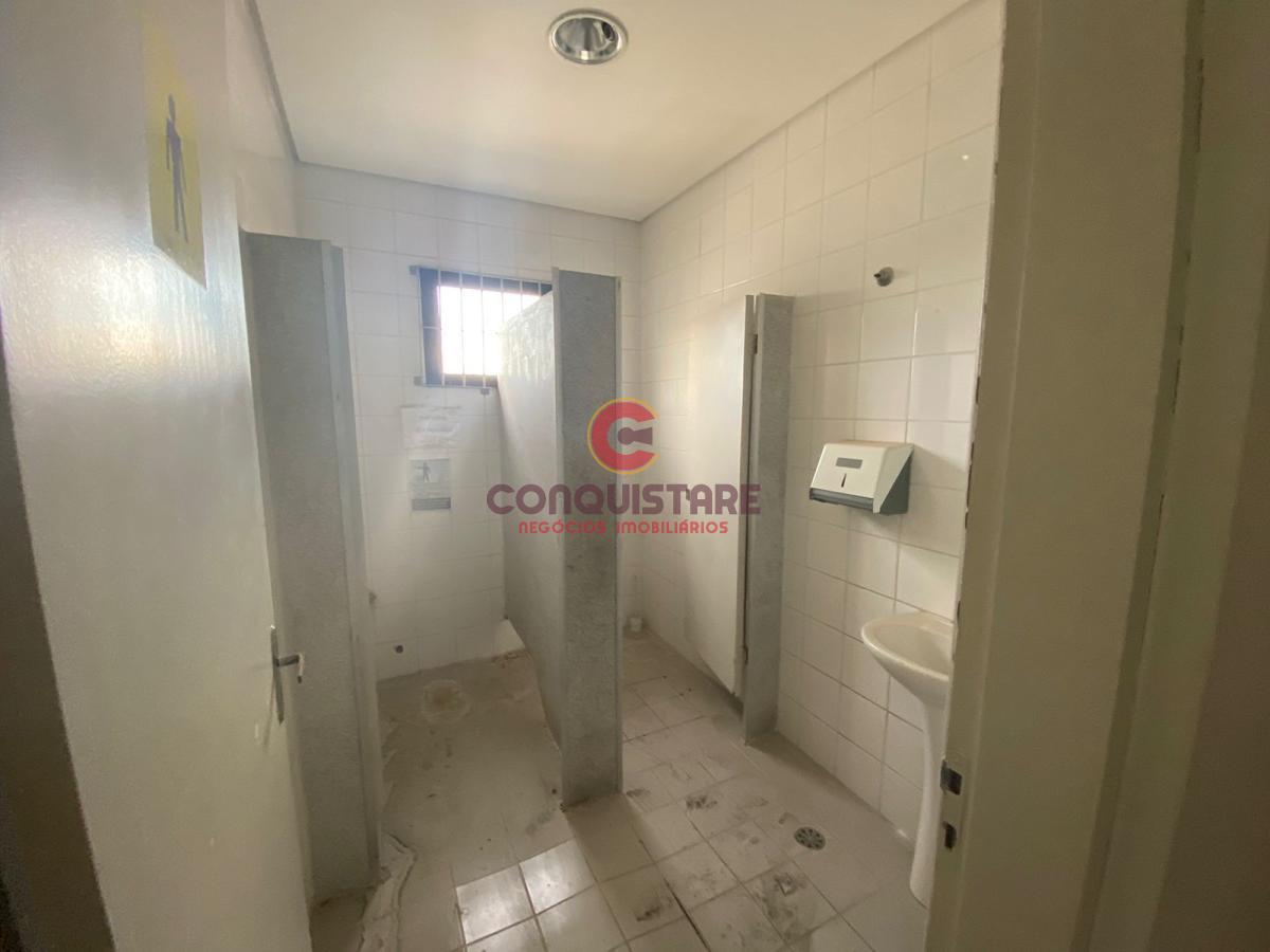 Prédio Inteiro para alugar, 650m² - Foto 15