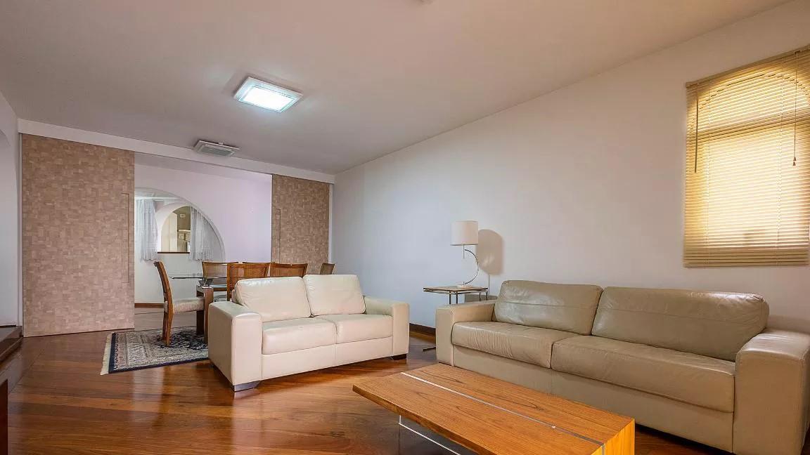 Apartamento para alugar com 3 quartos, 120m² - Foto 4