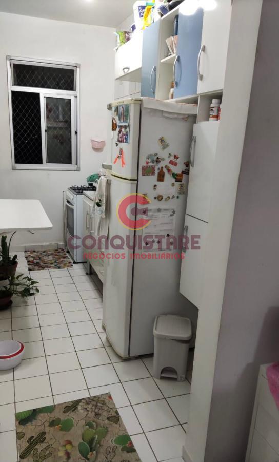 Apartamento à venda com 2 quartos, 45m² - Foto 2