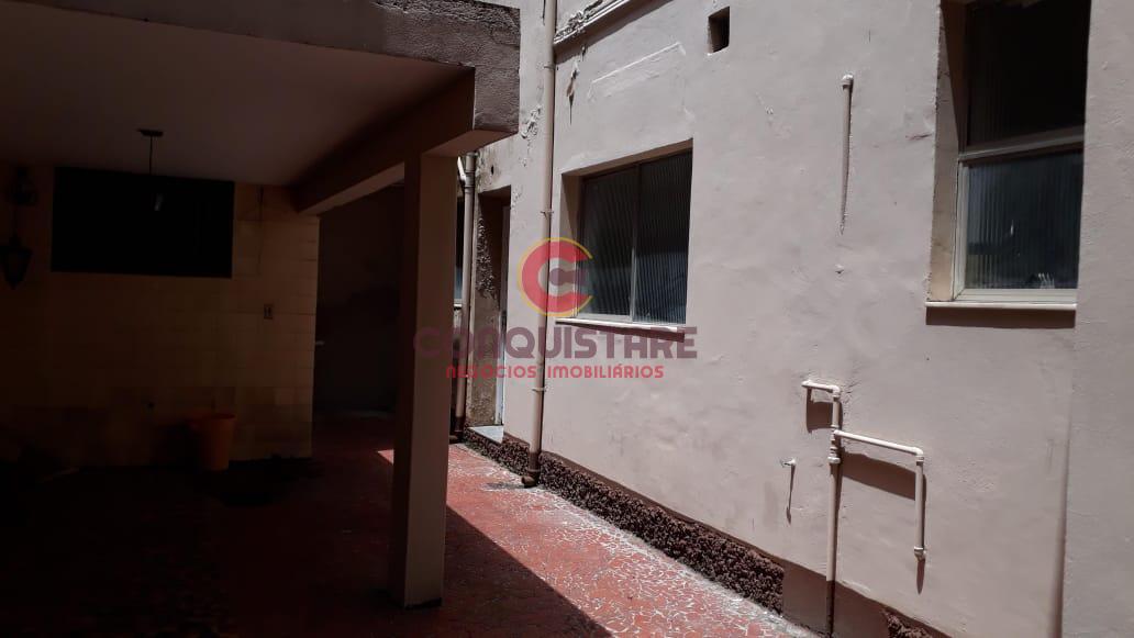 Sobrado à venda com 4 quartos, 240m² - Foto 13