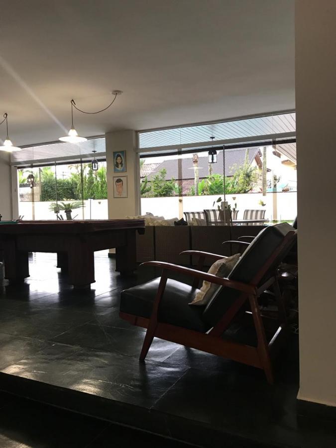 Casa à venda com 4 quartos, 613m² - Foto 2