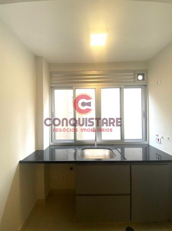 Apartamento à venda com 2 quartos, 62m² - Foto 13