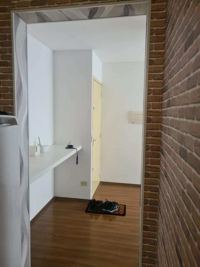 Apartamento à venda com 2 quartos, 45m² - Foto 2