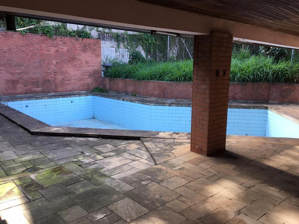 Sobrado à venda com 5 quartos, 1056m² - Foto 14