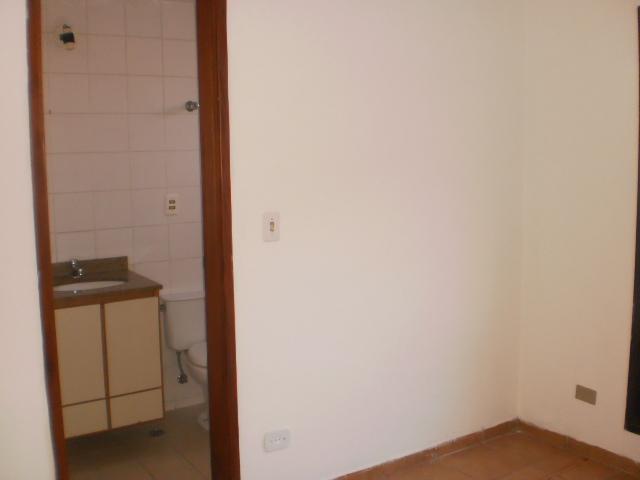 Apartamento à venda com 1 quarto, 38m² - Foto 2