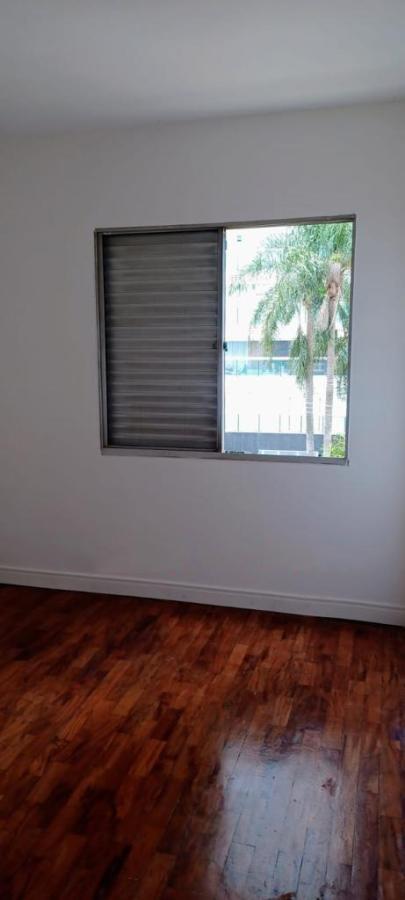 Apartamento à venda com 3 quartos, 90m² - Foto 4