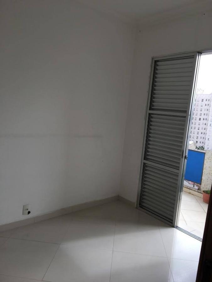 Apartamento à venda com 2 quartos, 113m² - Foto 4