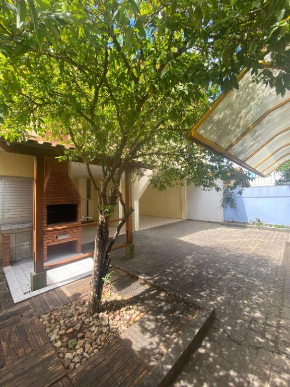 Sobrado à venda com 6 quartos, 224m² - Foto 11