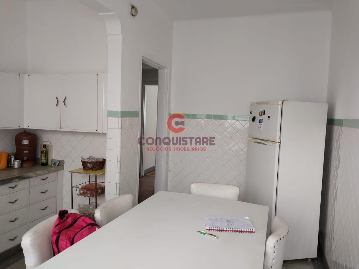 Casa para alugar com 3 quartos, 248m² - Foto 21