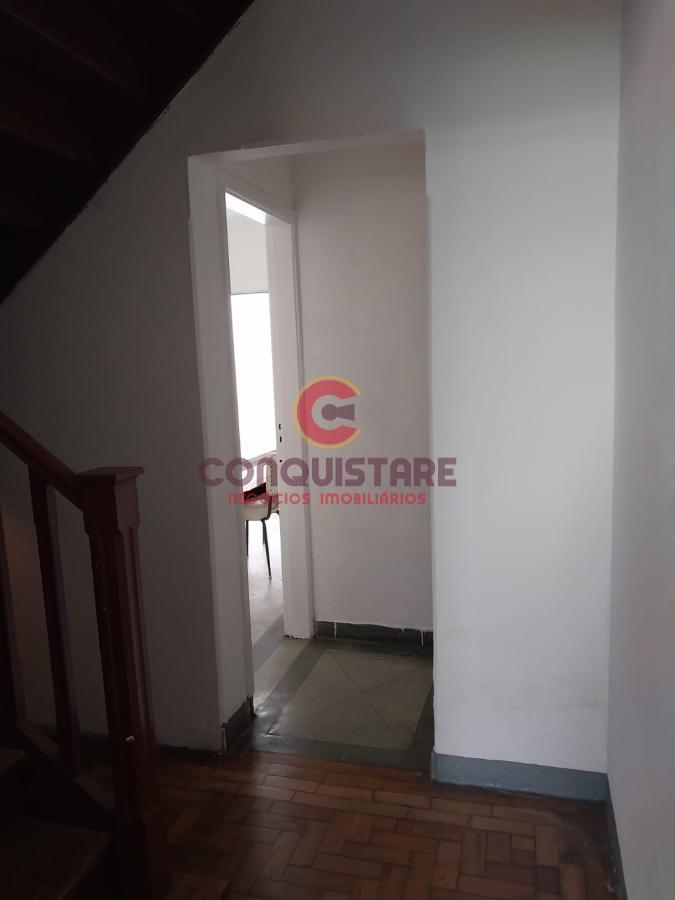 Casa para alugar com 3 quartos, 248m² - Foto 32