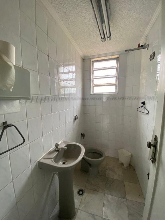 Sobrado para alugar com 3 quartos, 360m² - Foto 4