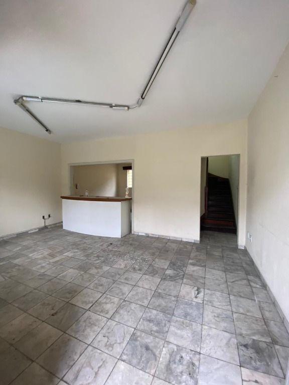 Sobrado para alugar com 3 quartos, 360m² - Foto 2