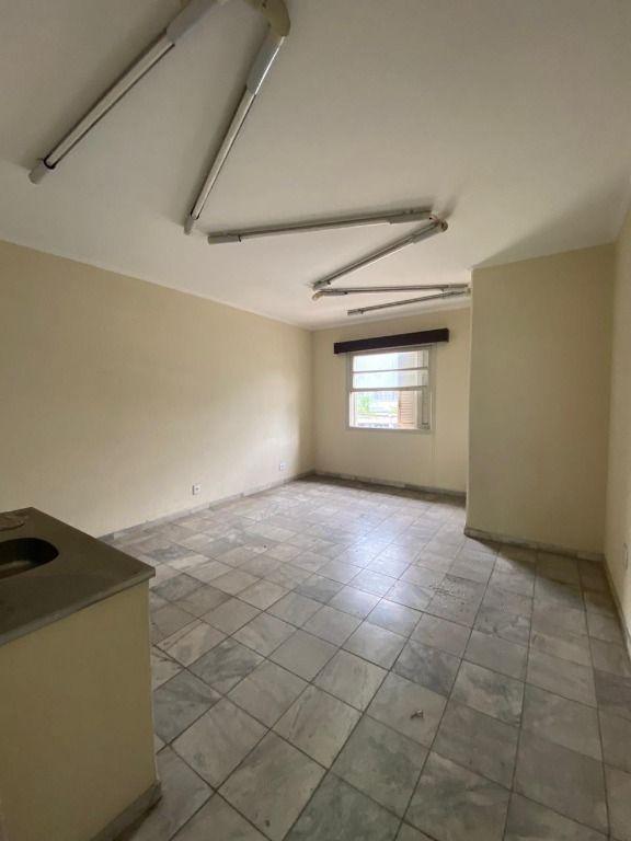 Sobrado para alugar com 3 quartos, 360m² - Foto 7