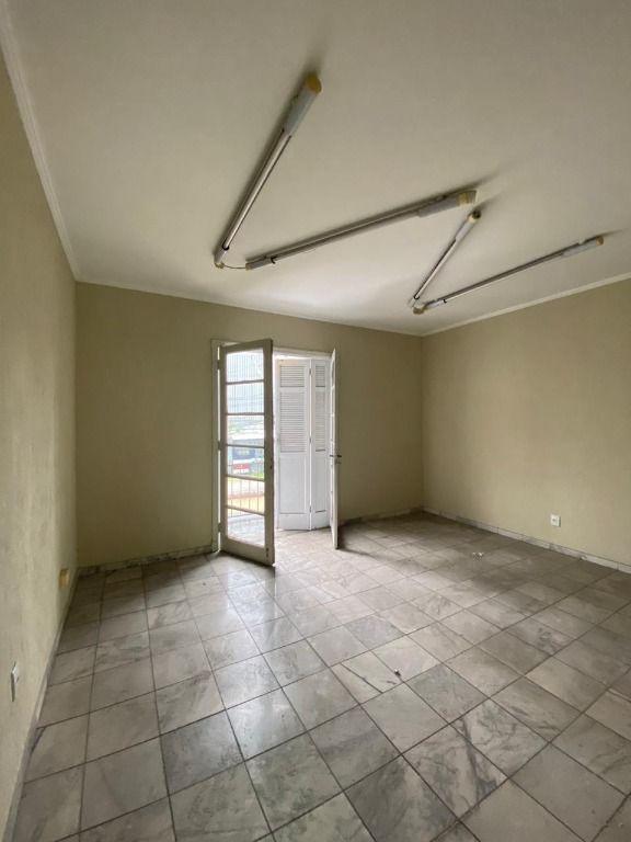 Sobrado para alugar com 3 quartos, 360m² - Foto 8