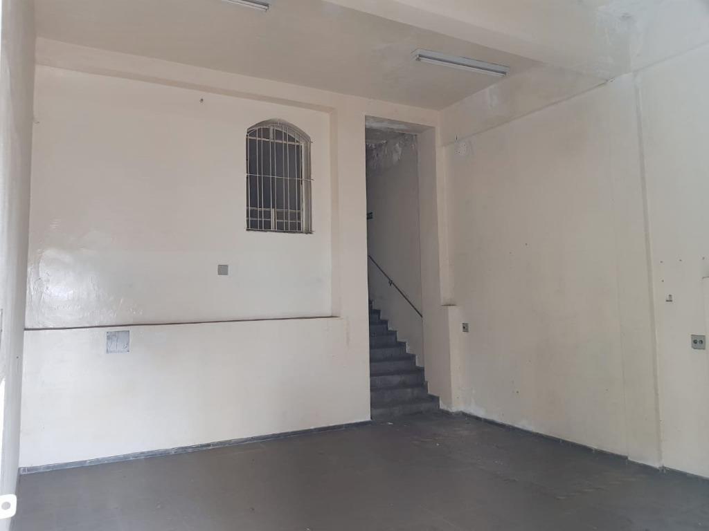 Sobrado à venda com 4 quartos, 400m² - Foto 2