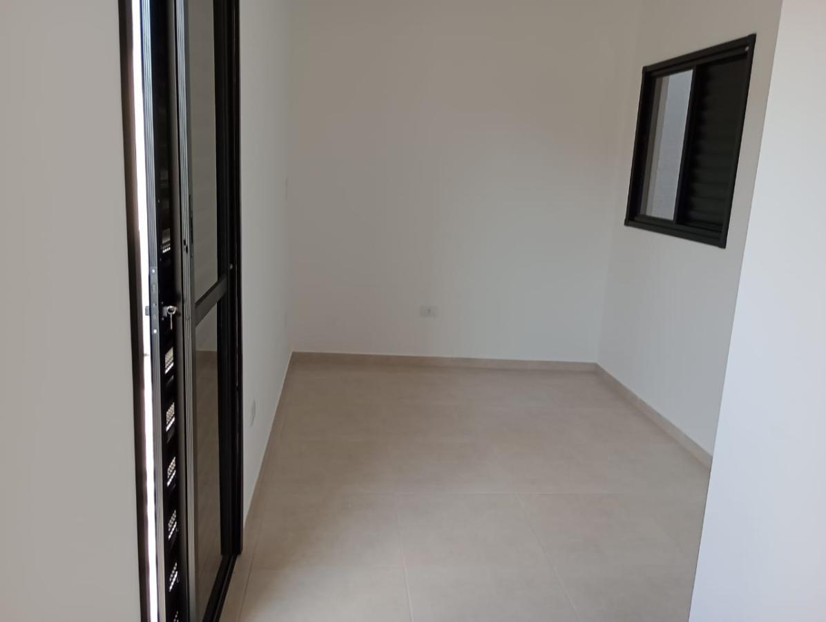 Apartamento à venda com 2 quartos, 45m² - Foto 2