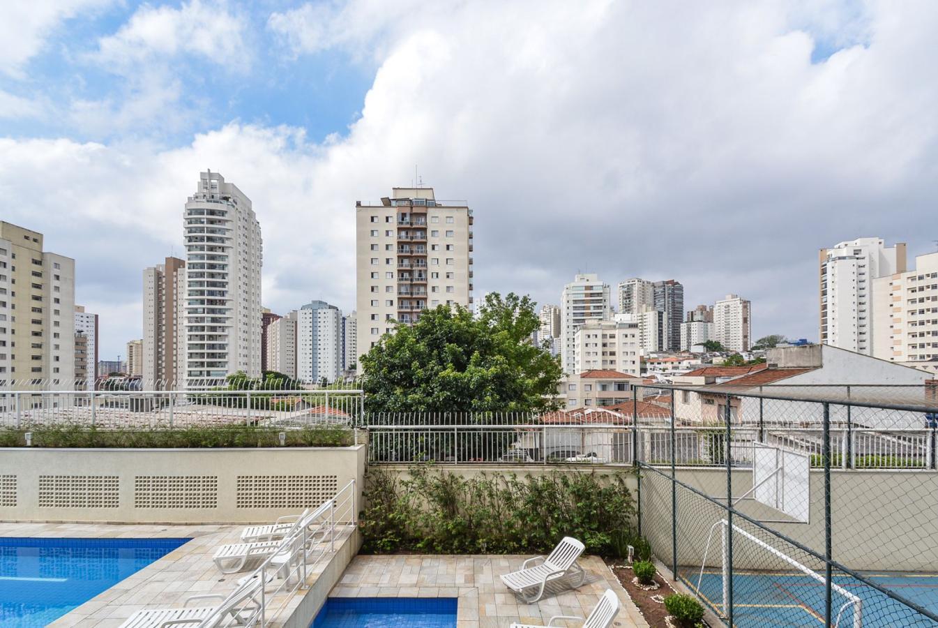 Apartamento à venda com 2 quartos, 65m² - Foto 1