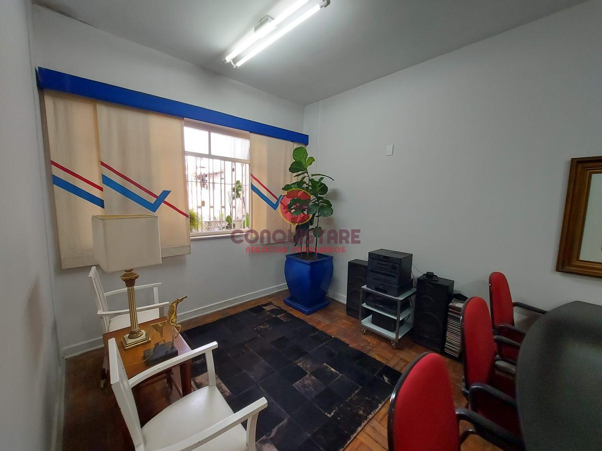 Prédio Inteiro à venda com 2 quartos, 200m² - Foto 9