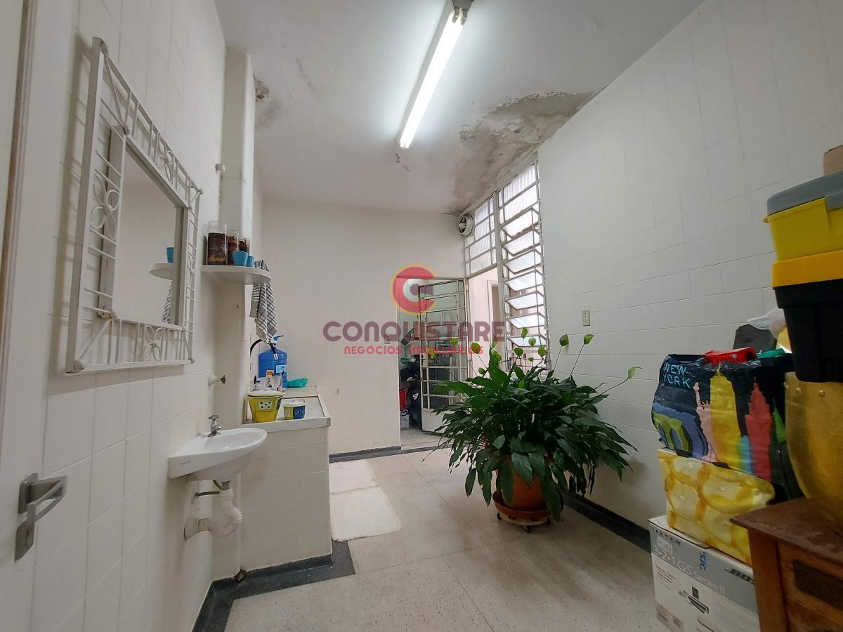 Prédio Inteiro à venda com 2 quartos, 200m² - Foto 23