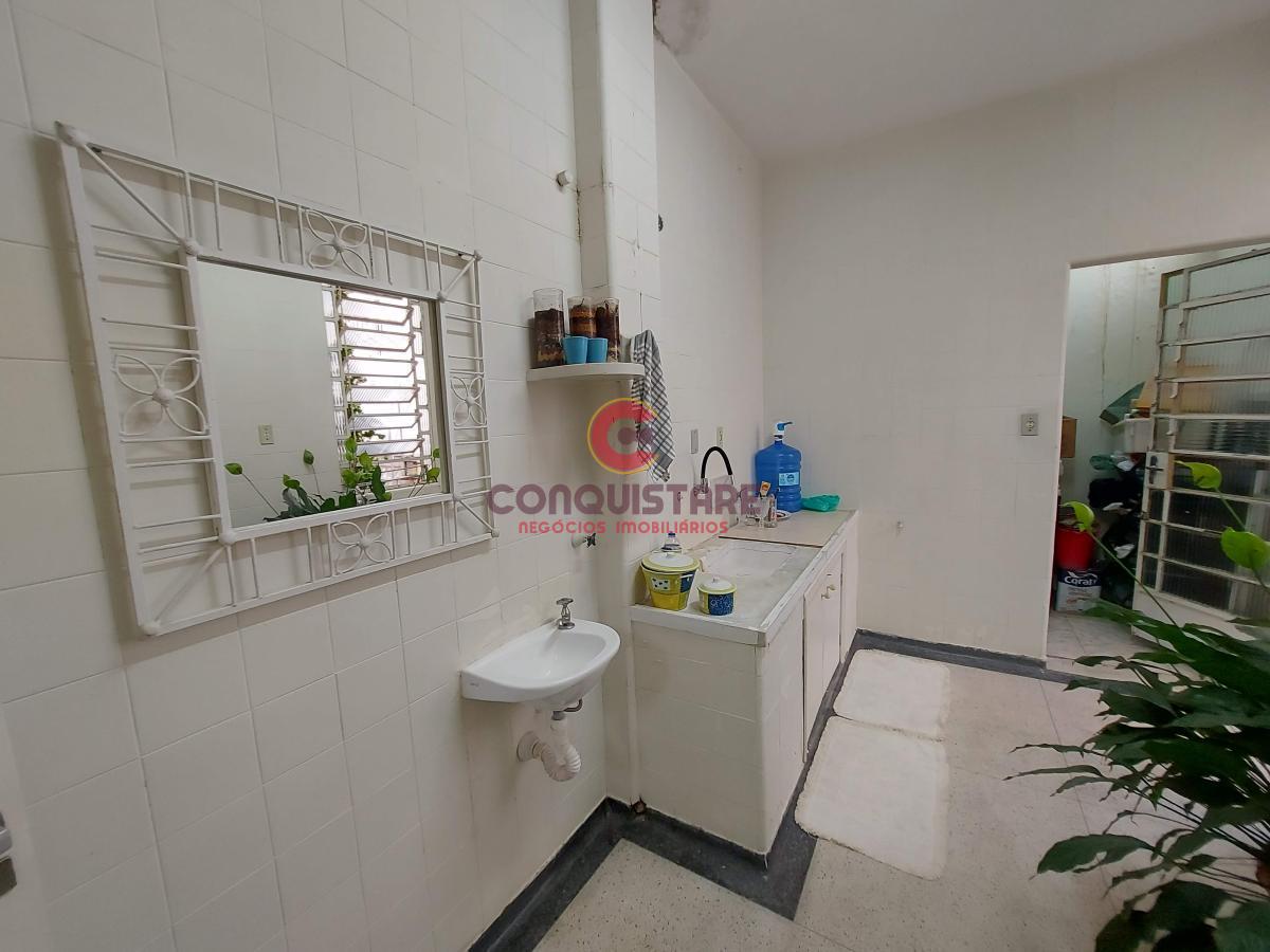 Prédio Inteiro à venda com 2 quartos, 200m² - Foto 25