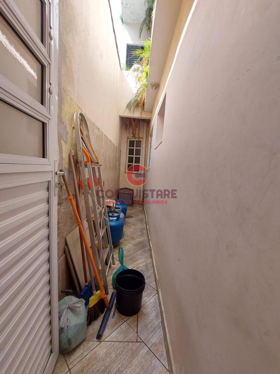 Sobrado à venda com 3 quartos, 250m² - Foto 15