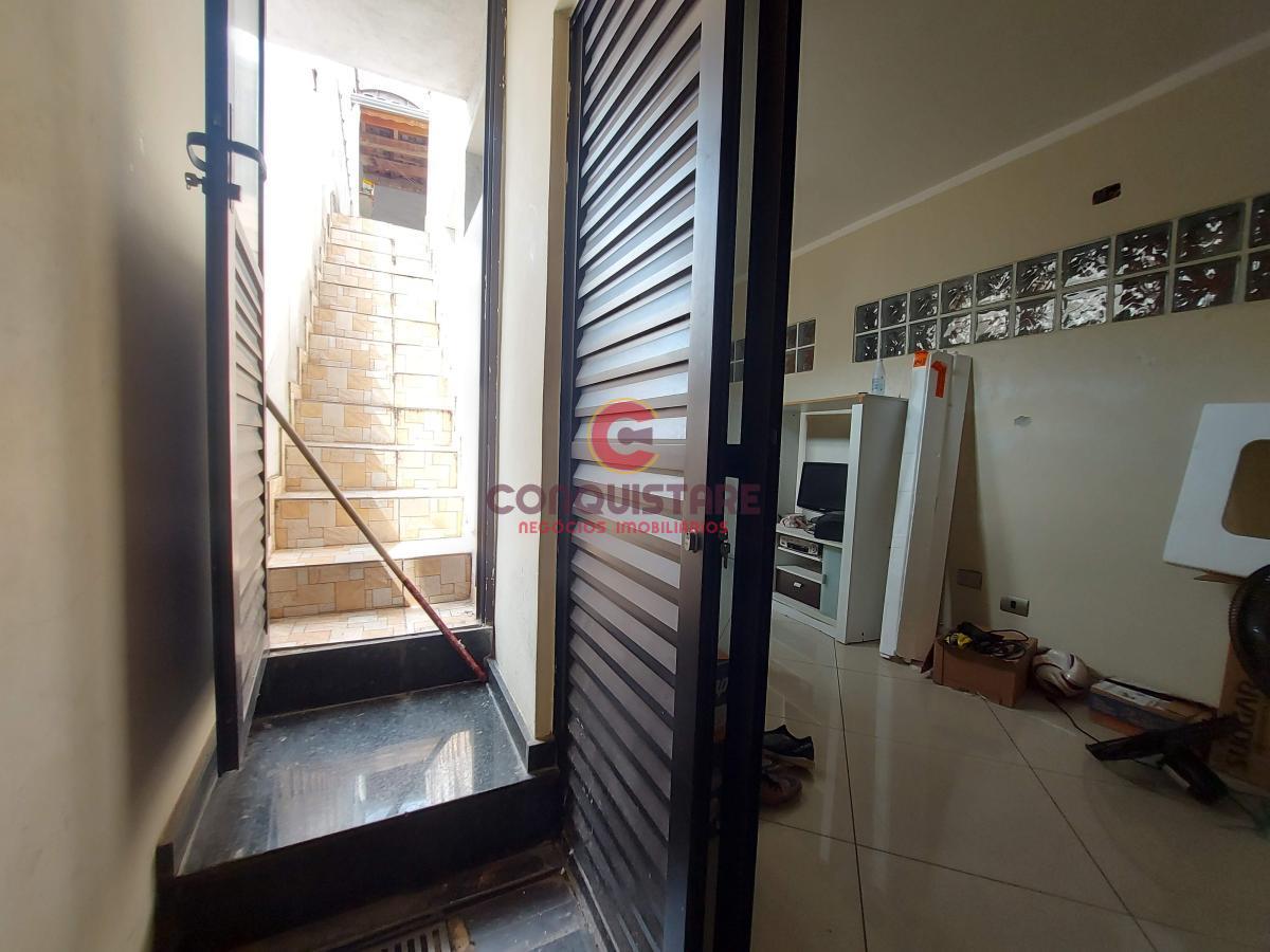 Sobrado à venda com 3 quartos, 250m² - Foto 17