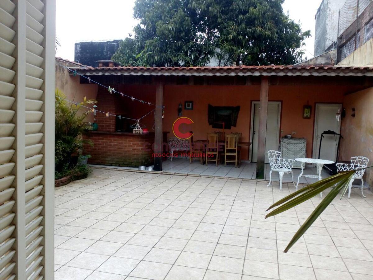 Sobrado à venda com 4 quartos, 340m² - Foto 9