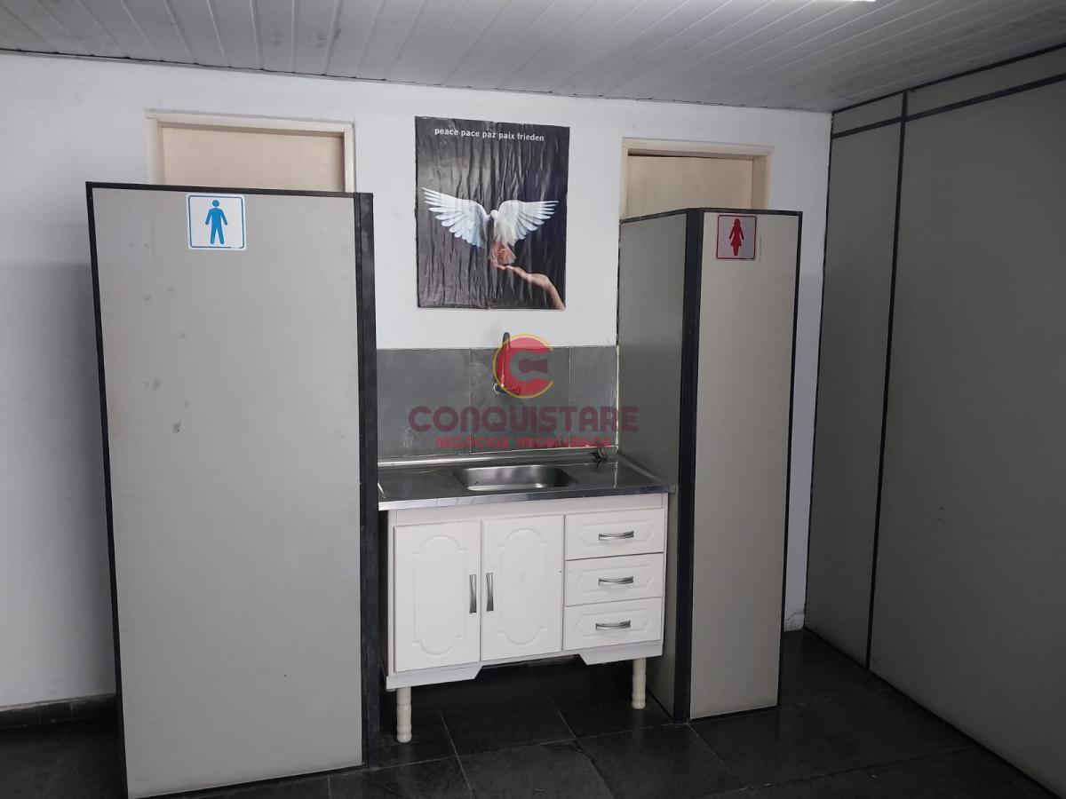 Sobrado para alugar com 3 quartos, 353m² - Foto 17